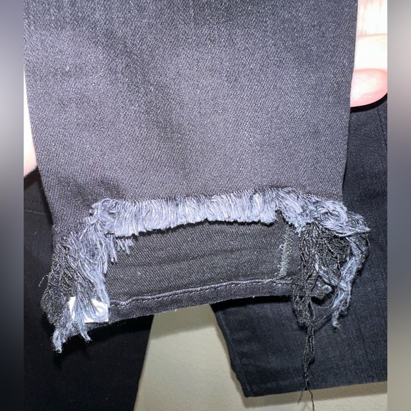 R-13 Allison Cropped Skinny Jeans in Stratford Size 25 - Picture 7 of 10